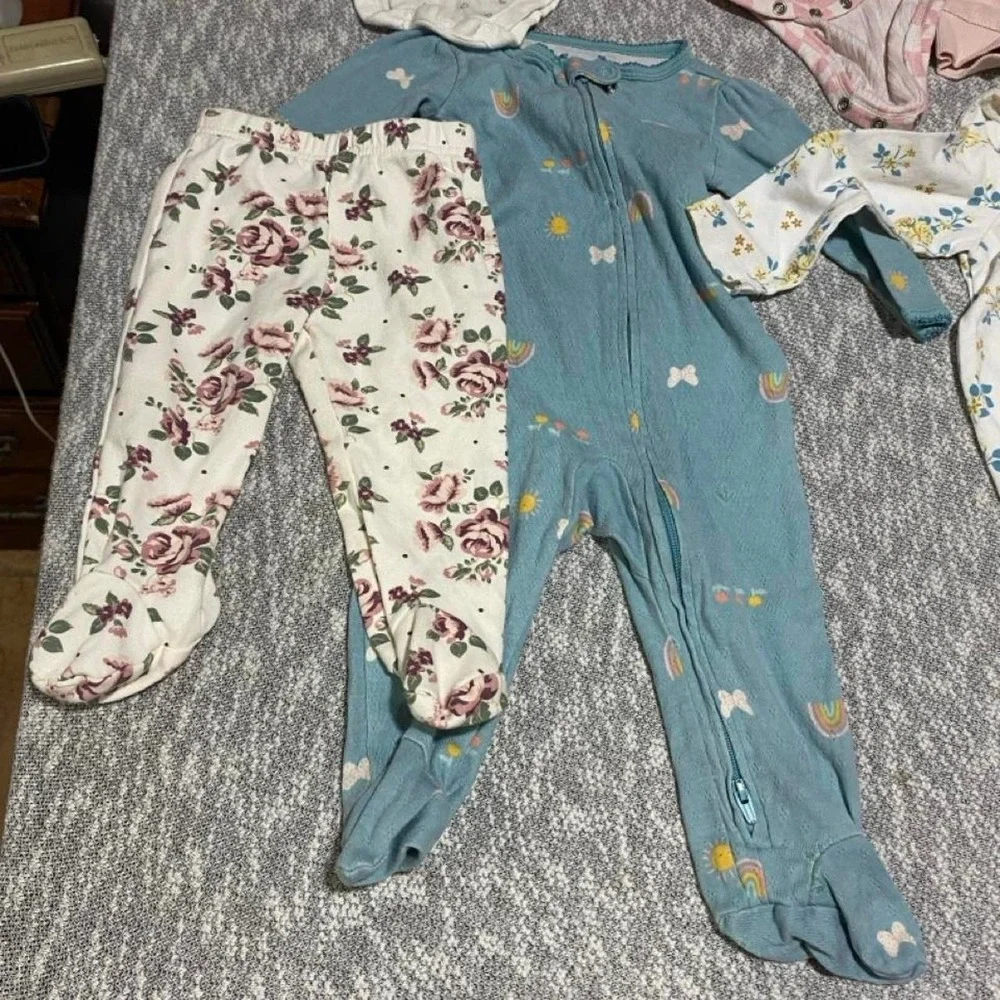 Baby girl bundle 6-9 months. SKU-A957